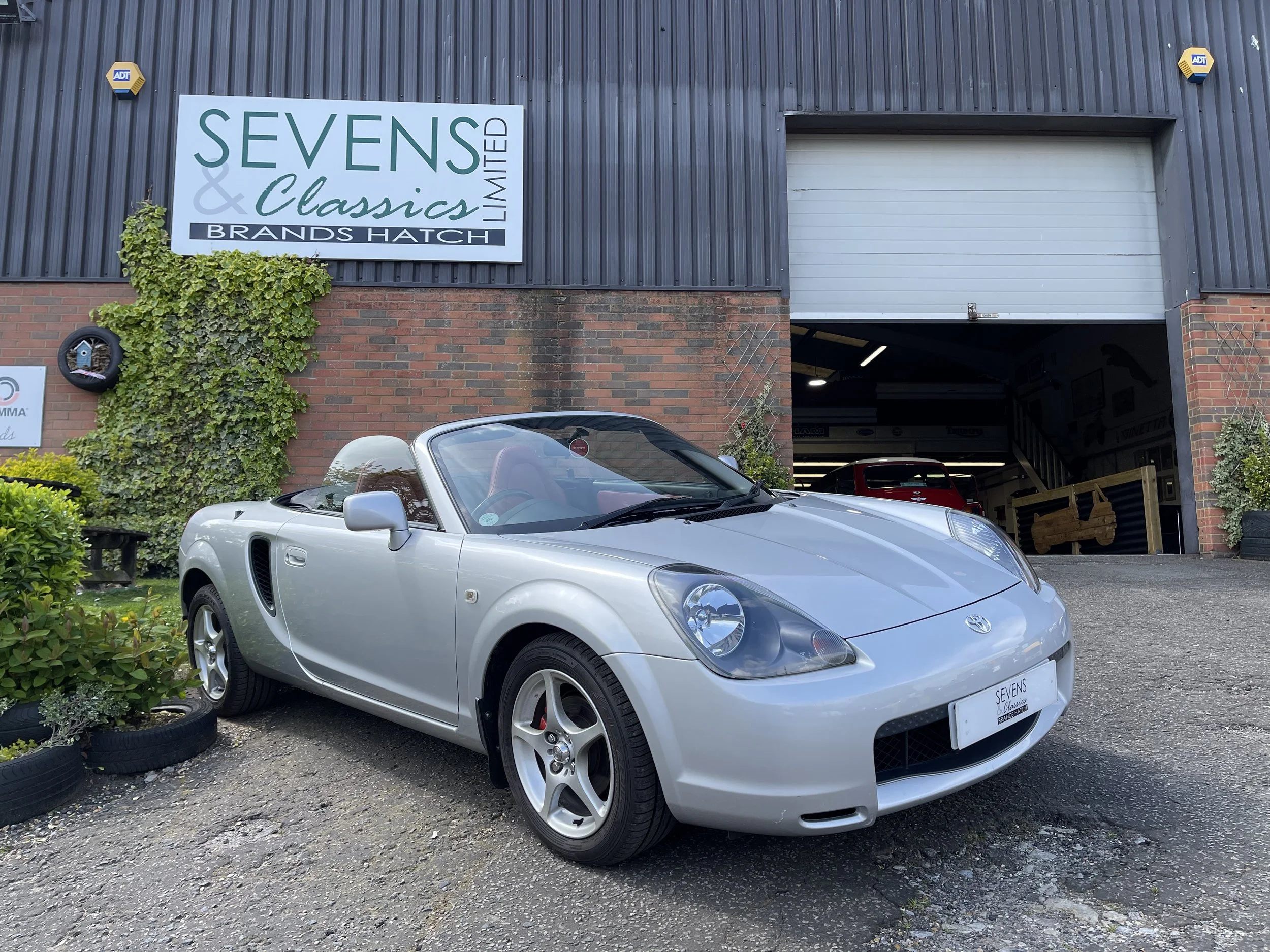 Toyota MR2 Mk3 Roadster — Sevens & Classics